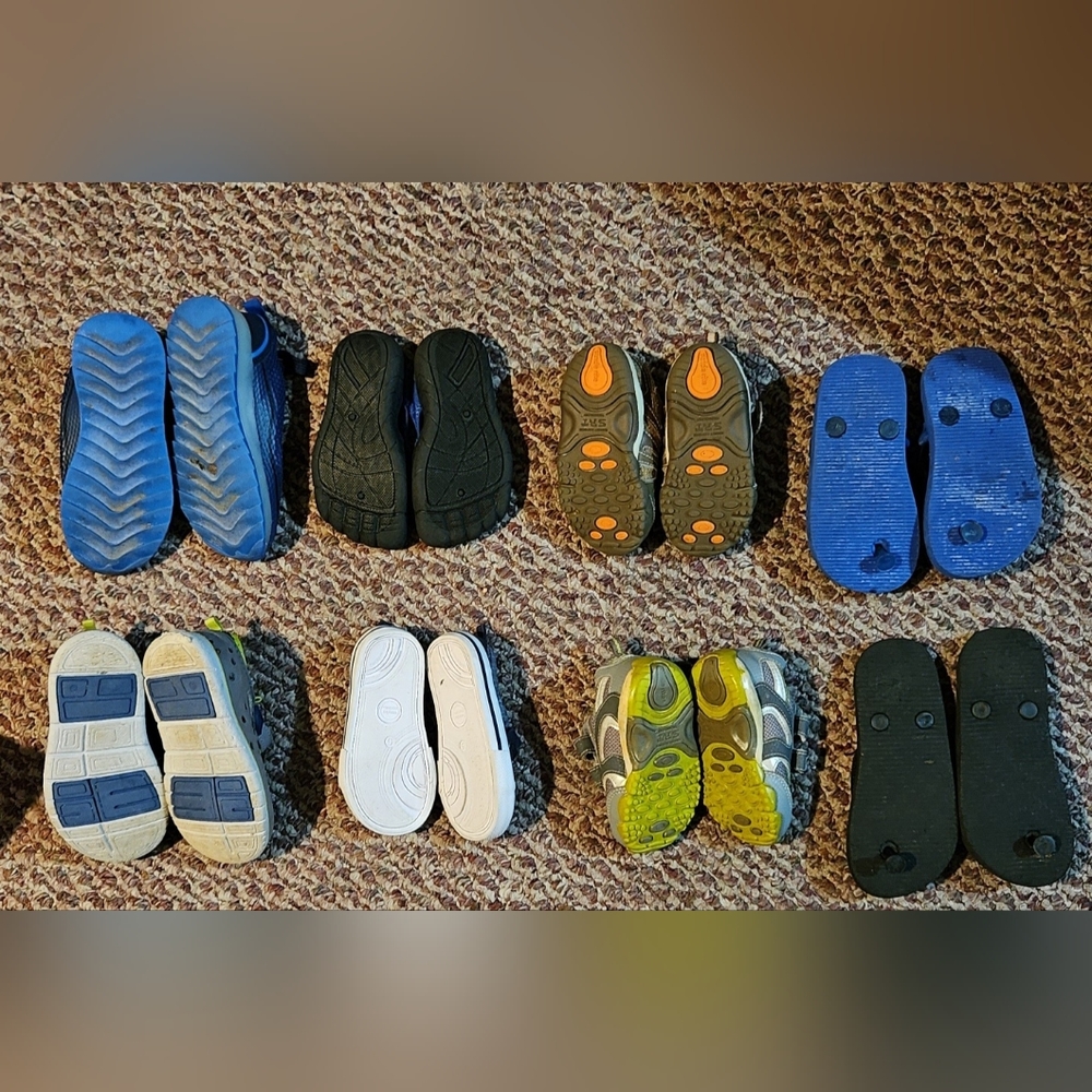 Shoes - Picture 2 of 2